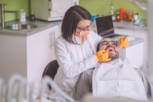 Best Cracked Tooth Emergency Dentist  in East Flat Rock, NC